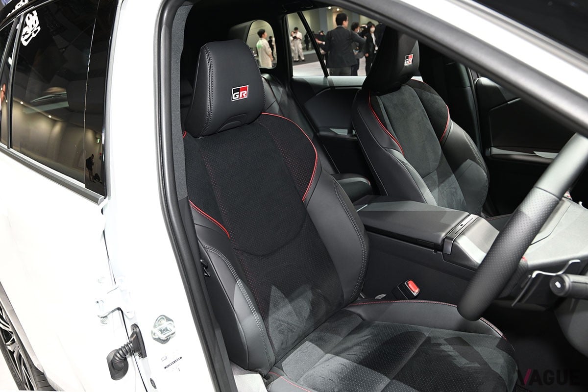 トヨタ新型「RAV4 GRスポーツ」