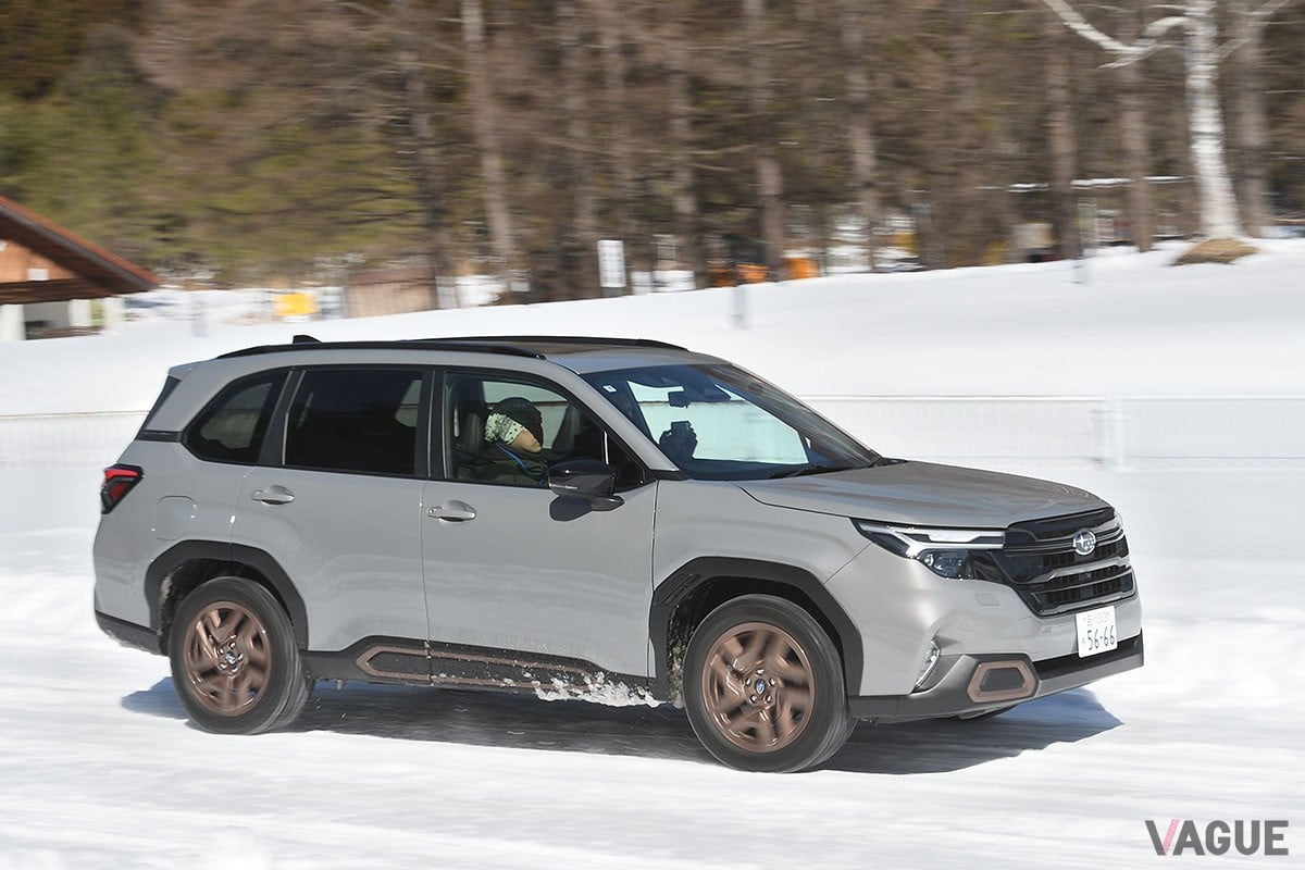 雪上での安定した走りが魅力的なスバル「フォレスター」