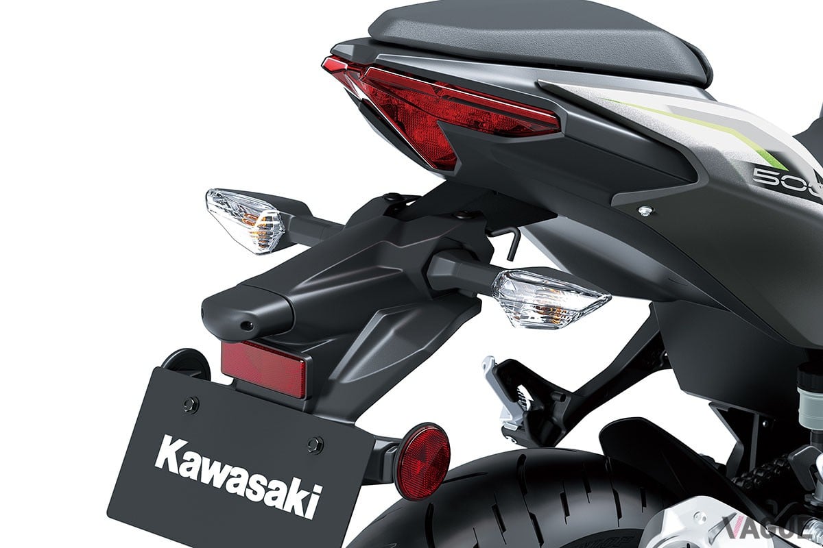 カワサキ新型「Z500」