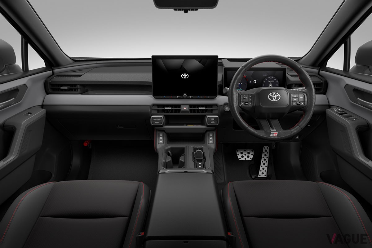 トヨタ「RAV4 GRスポーツ」（PHEV）