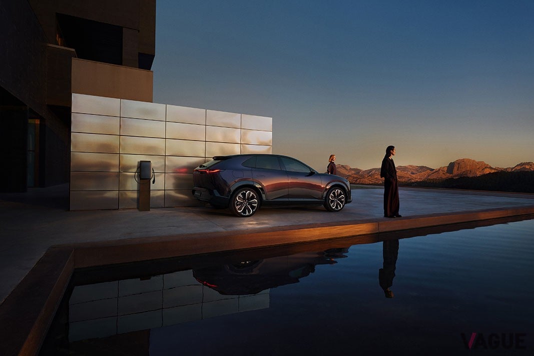 マツダ「CX-6e」