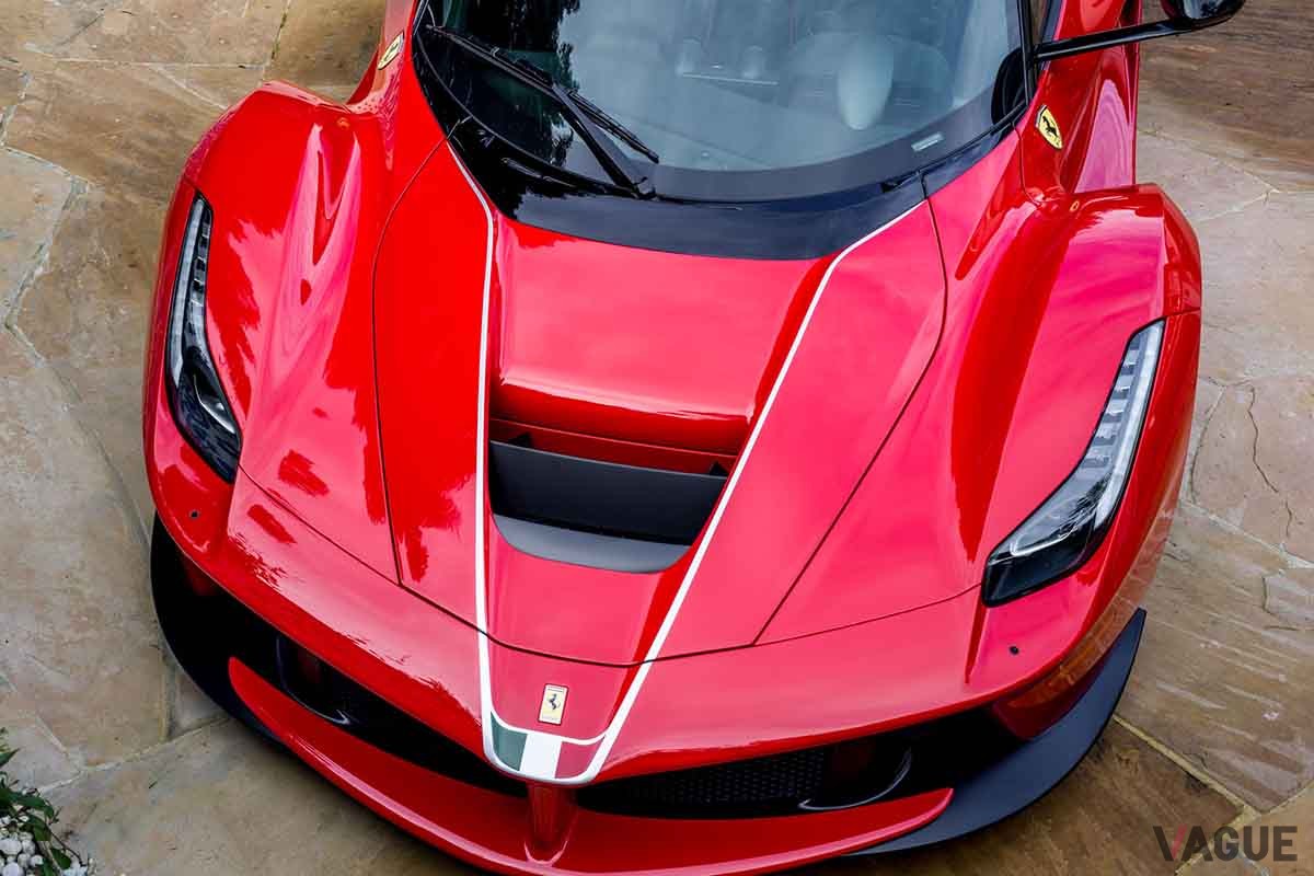 オークションに出品予定の2015年式フェラーリ「ラ・フェラーリ」Michael Alan Ross(c)2026 Courtesy of RM Sotheby's