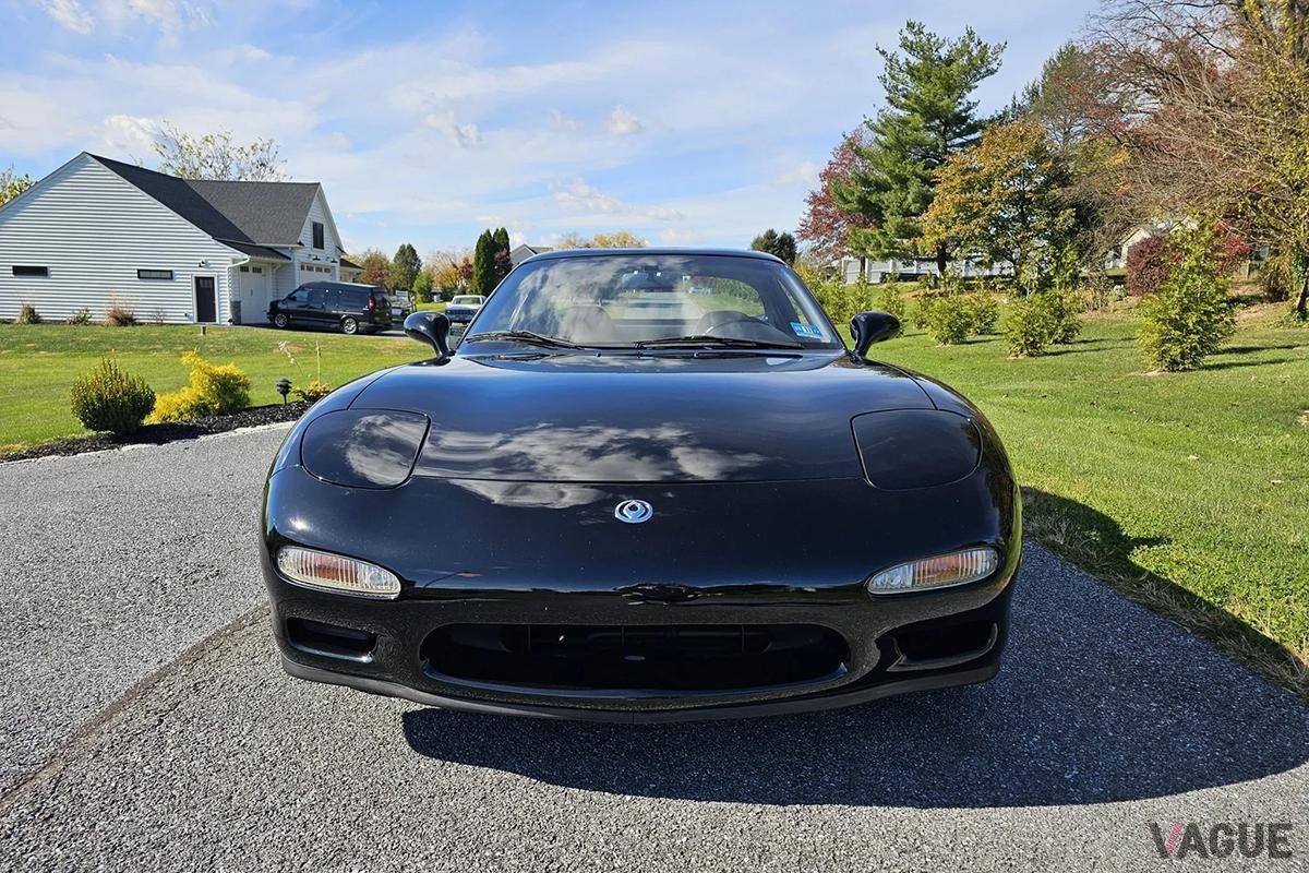 米国オンラインオークションに出品、落札された1994年式マツダ「RX−7」