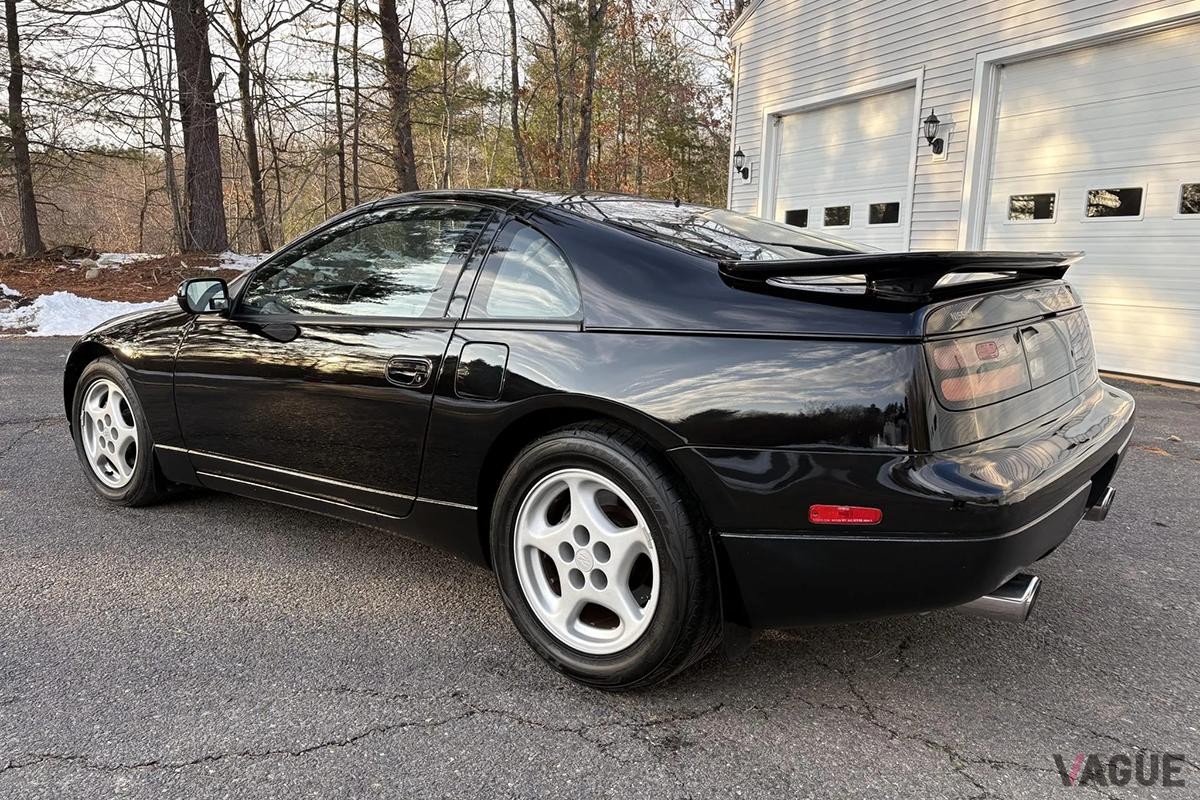 米国オンラインオークションに出品され落札された1996年式日産「300ZX」