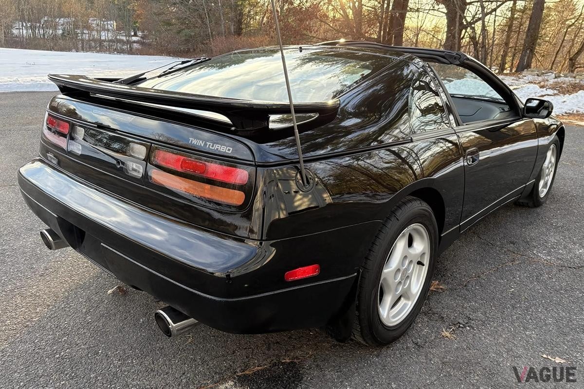 米国オンラインオークションに出品され落札された1996年式日産「300ZX」