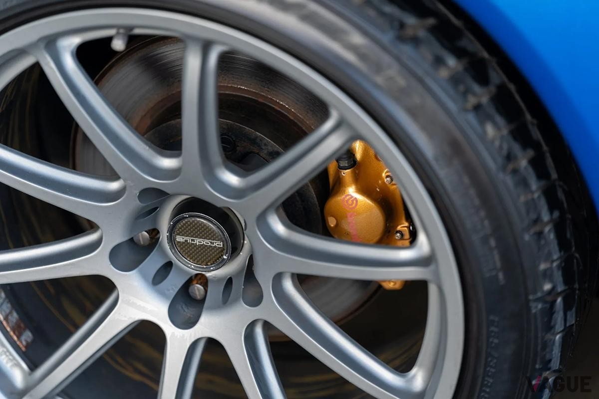 米国オンラインオークションに登場、高値で落札された1999年式R34型日産「スカイラインGT-R」(c)Bring a Trailer