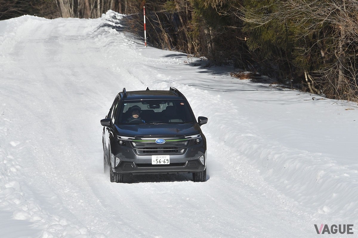 雪上での安定した走りが魅力的なスバル「フォレスター」