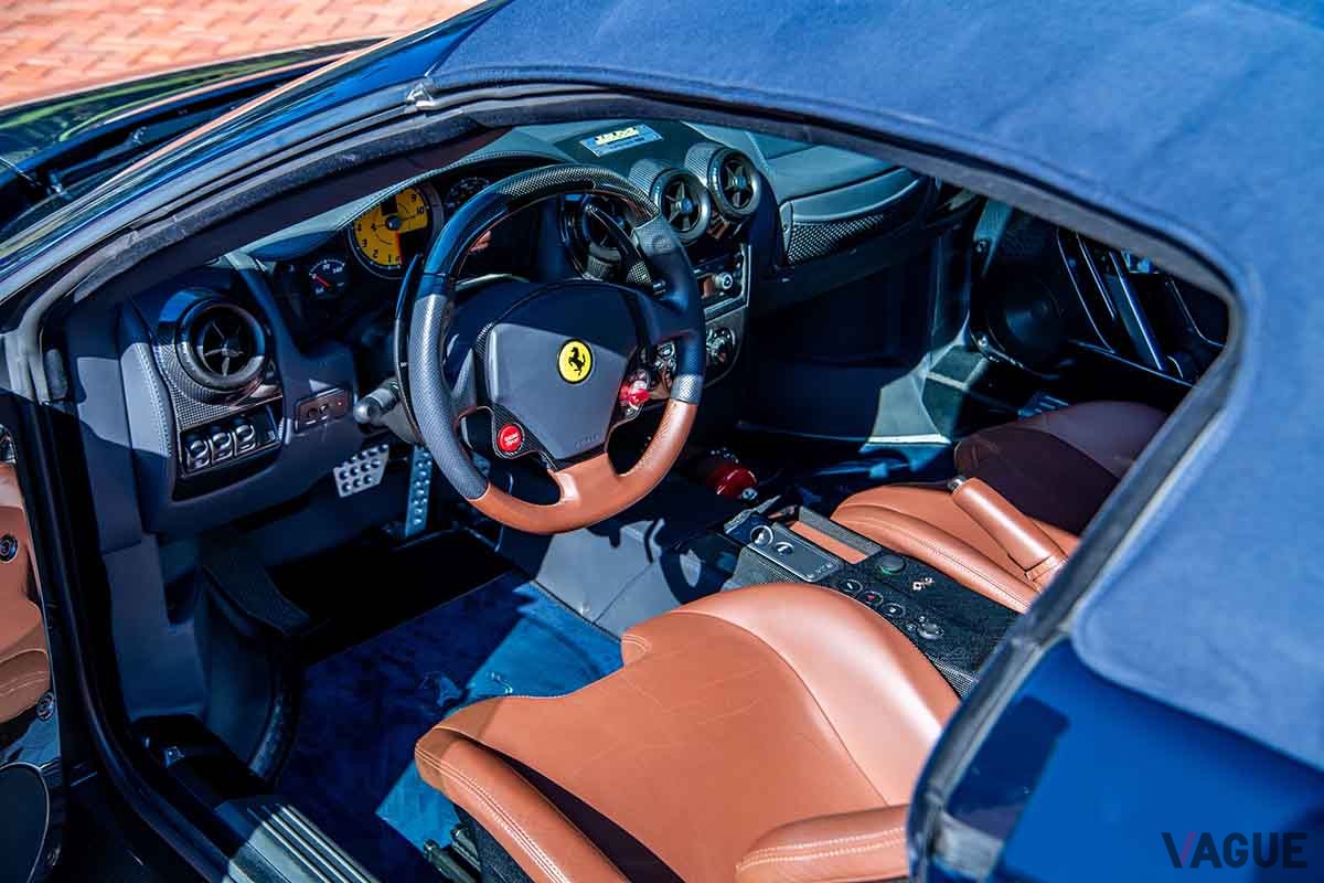 オークションに出品され、落札された2009年式フェラーリ「スクーデリア・スパイダー16M」Jorge Guasso(c)2026 Courtesy of RM Sotheby's