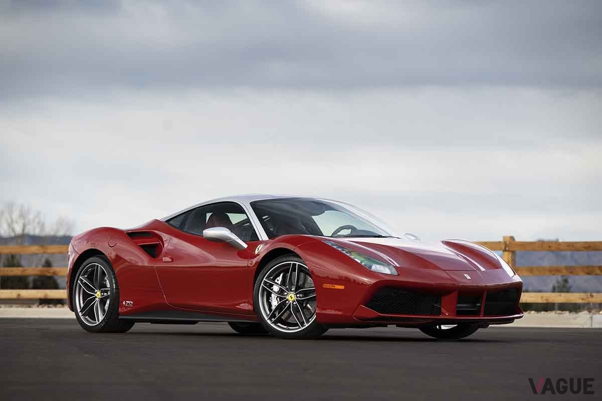オークションに出品予定の2018年式フェラーリ「488GTB 70周年記念モデル」Nathan LeachーProffer(c)2026 Courtesy of RM Sotheby's