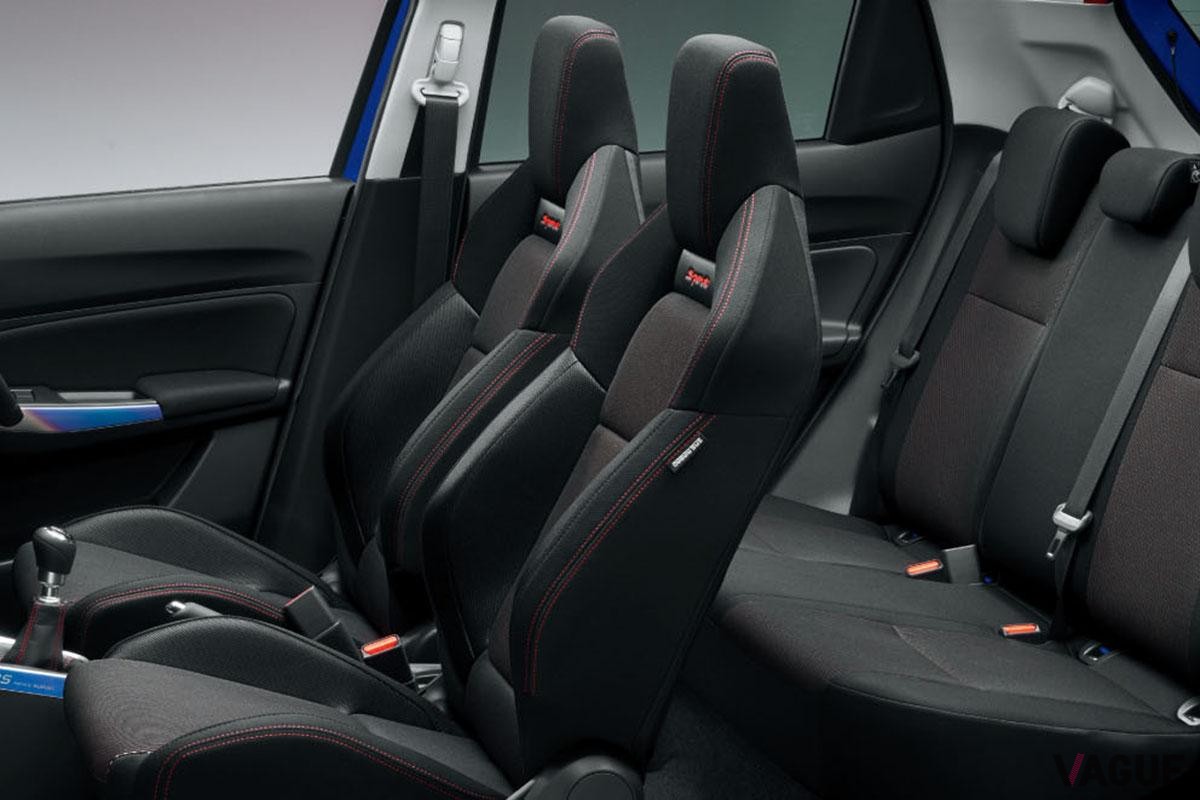 2025年3月から11月まで期間限定で販売されたスズキ「スイフトスポーツ（ZC33S型）」の特別仕様車「ファイナルエディション」