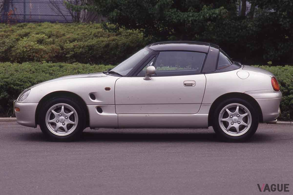 1991年11月に登場したスズキ「カプチーノ」