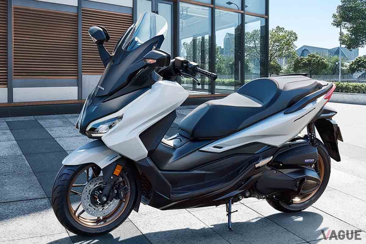 ホンダ「フォルツァ」
