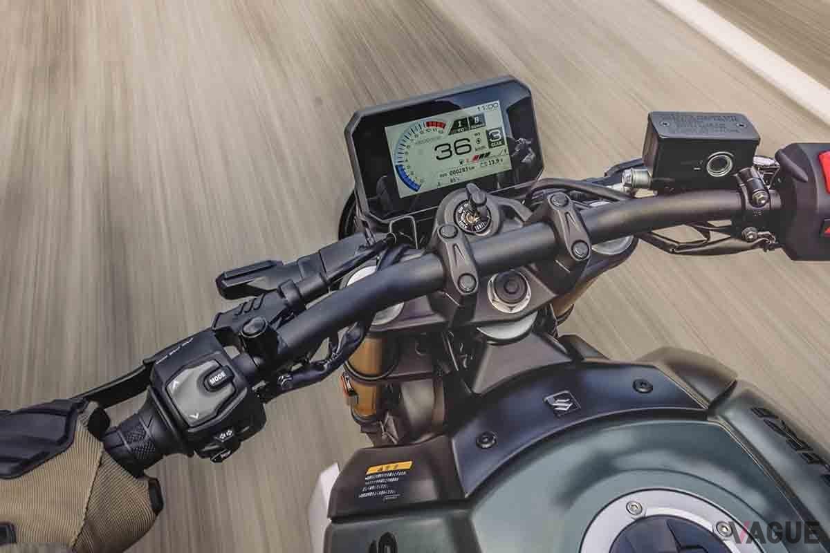 スズキ「GSX-8T」