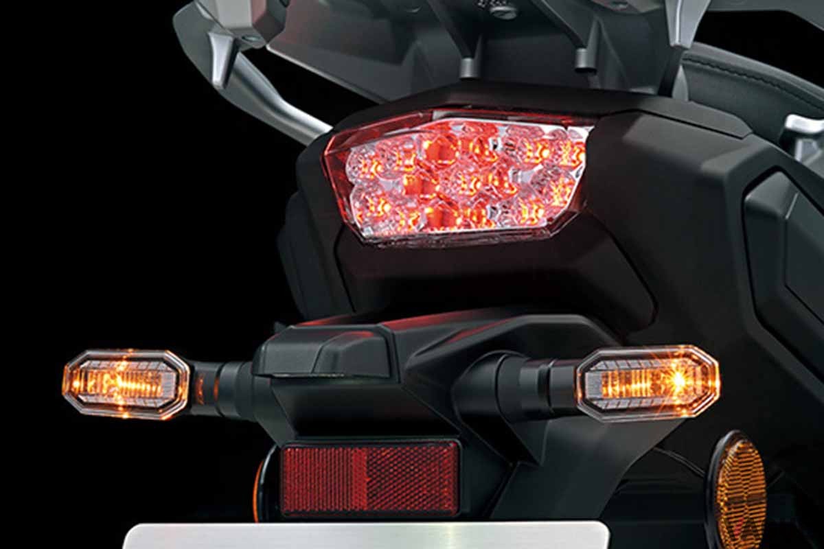 スズキ「GSX-S1000GX」