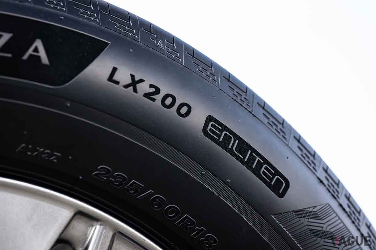 ブリヂストンのSUV用新タイヤ「アレンザLX200」