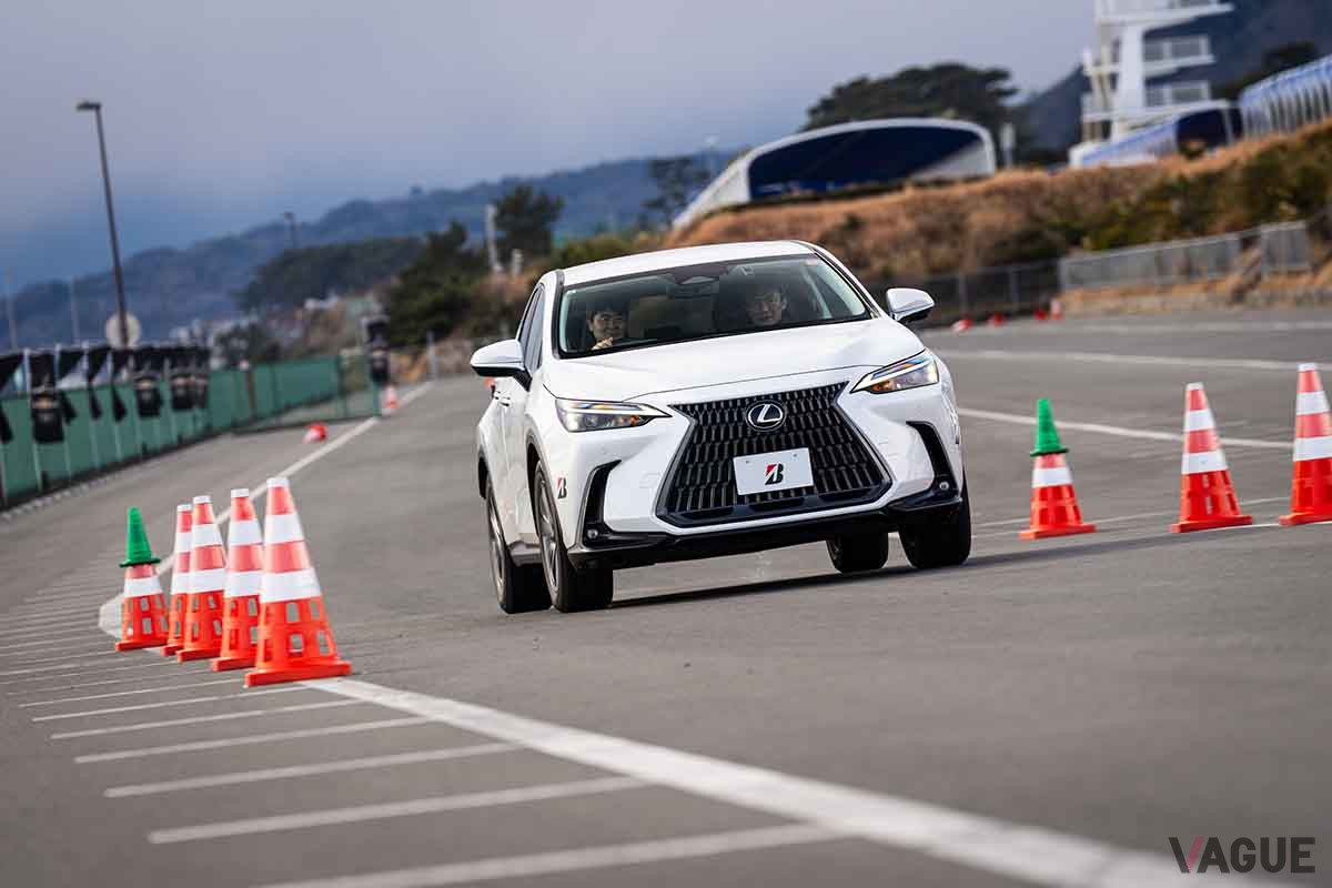 ブリヂストンのSUV用新タイヤ「アレンザLX200」の試走会の様子