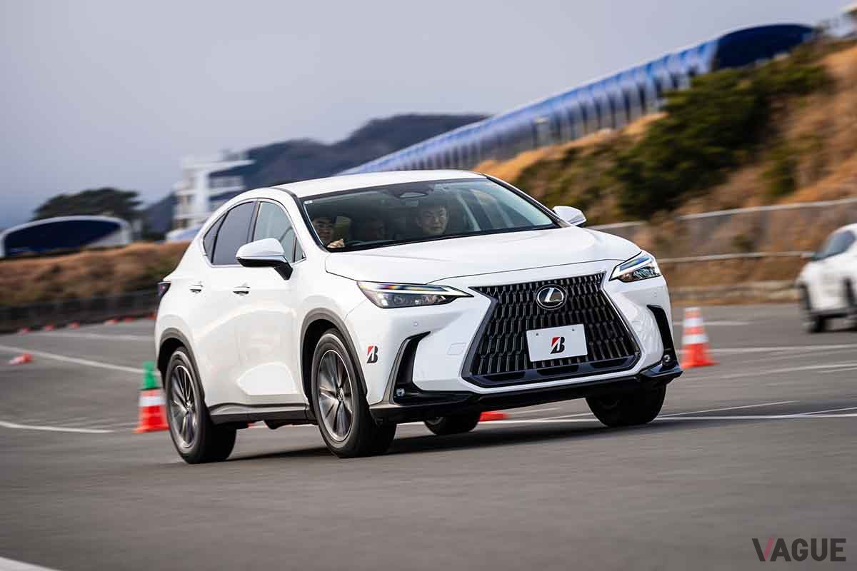 ブリヂストンのSUV用新タイヤ「アレンザLX200」の試走会の様子