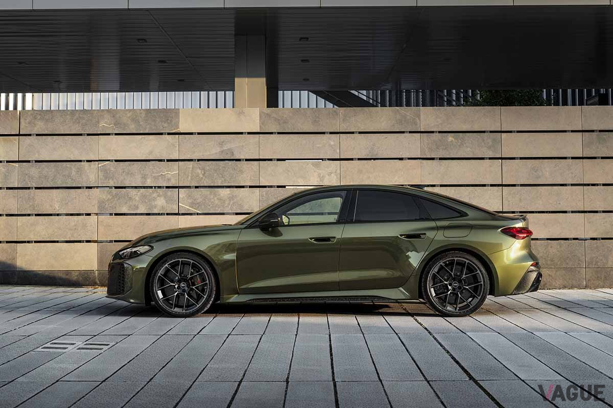 世界初公開されたアウディ新型「RS5セダン」