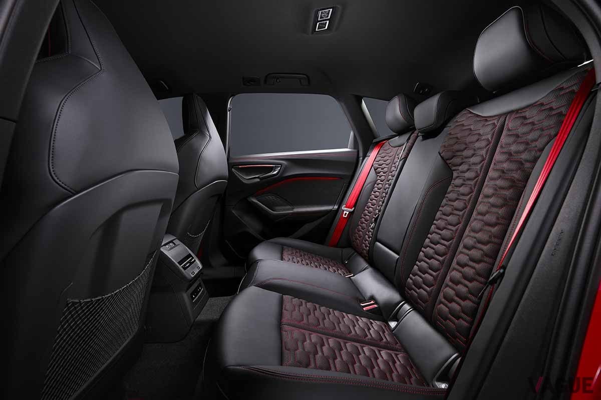世界初公開されたアウディ新型「RS5アバント」