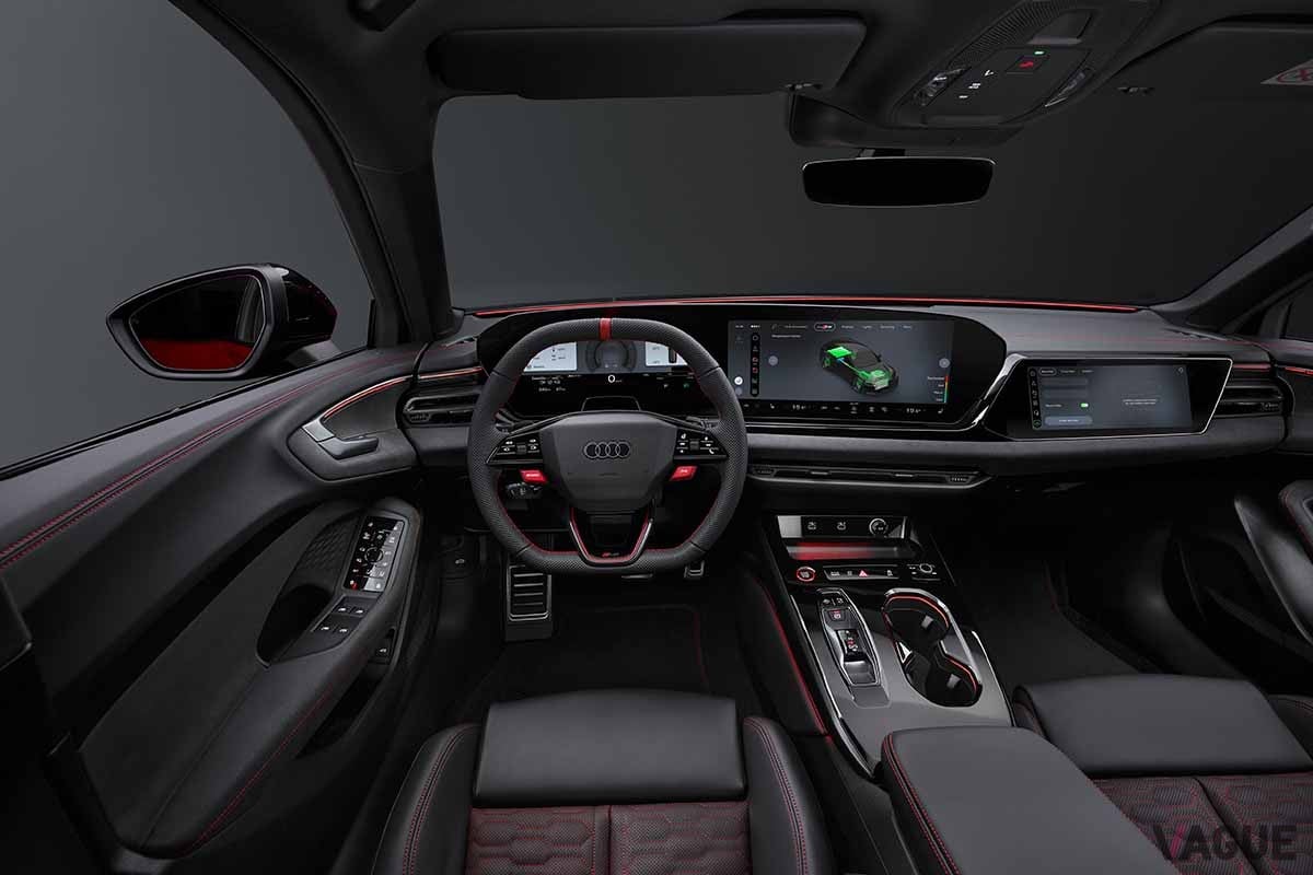 世界初公開されたアウディ新型「RS5アバント」