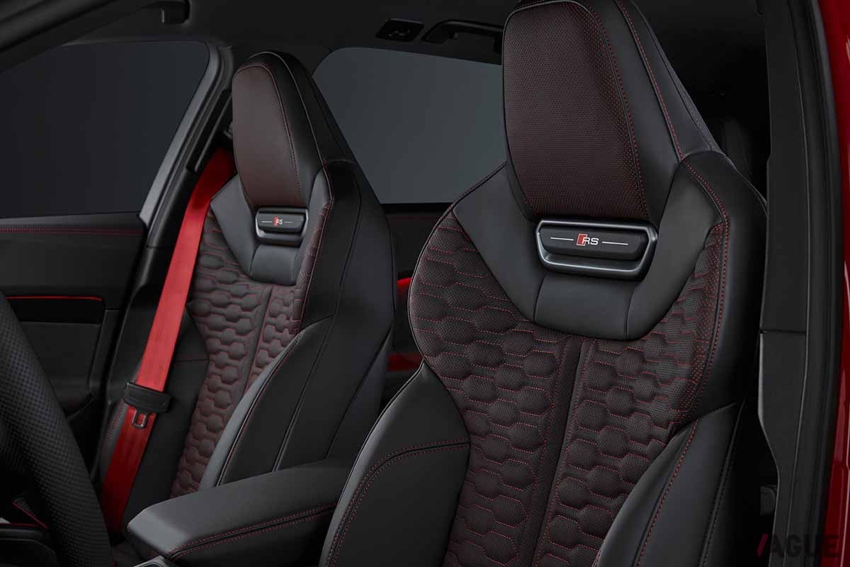 世界初公開されたアウディ新型「RS5アバント」