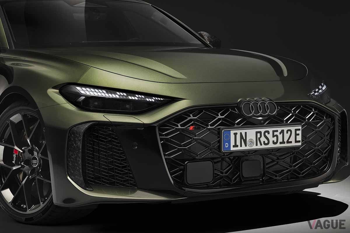 世界初公開されたアウディ新型「RS5セダン」