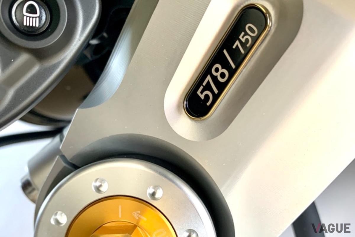 オークションに出品された2020年式トライアンフ「ボンネビル ボバー TFC」