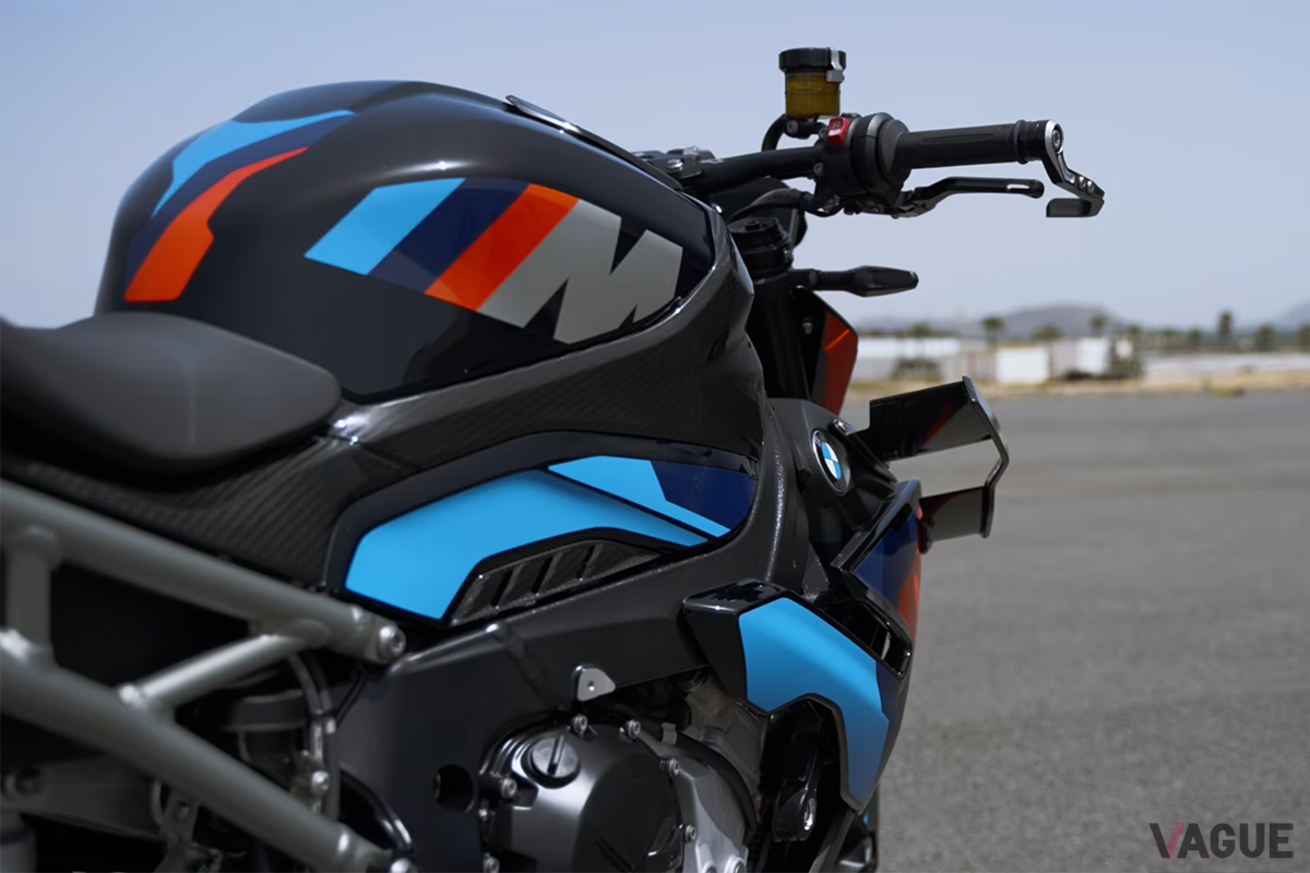 BMW「M1000R」の2025年モデル