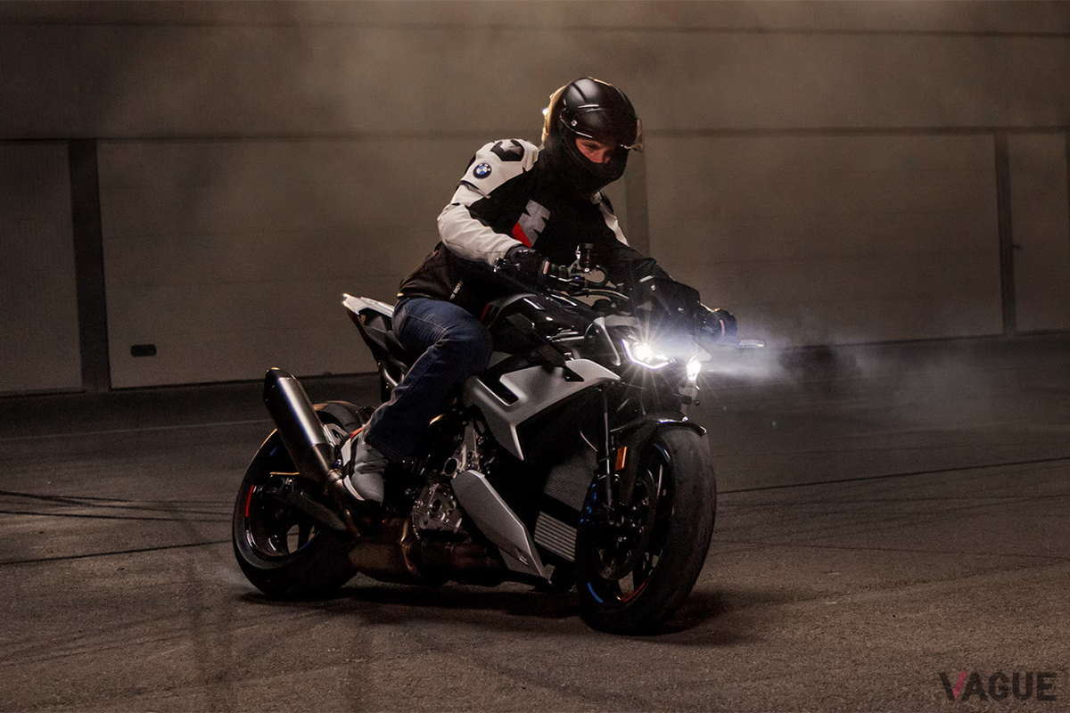 BMW「M1000R」の2025年モデル