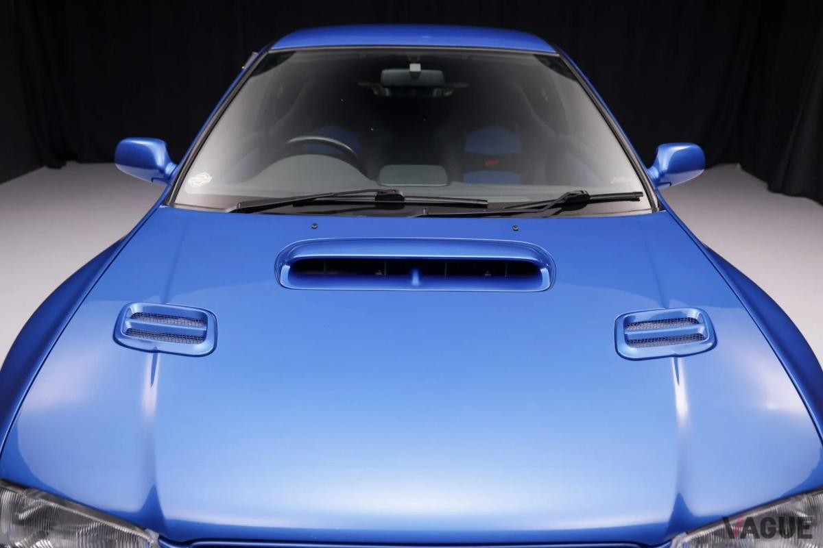 オークションで落札された1998年式スバル「インプレッサ 22B STi」