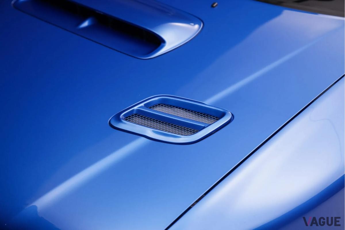オークションで落札された1998年式スバル「インプレッサ 22B STi」