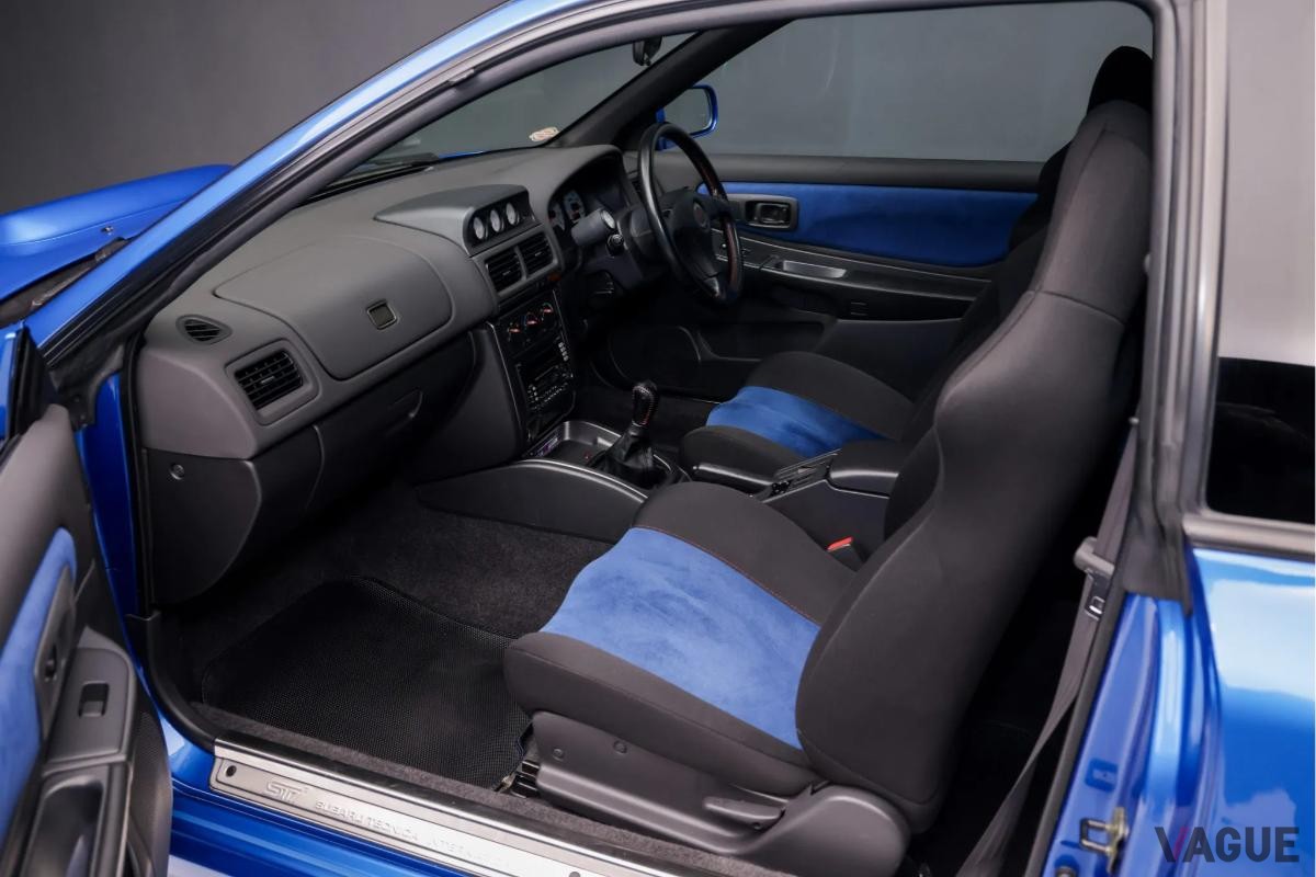 オークションで落札された1998年式スバル「インプレッサ 22B STi」