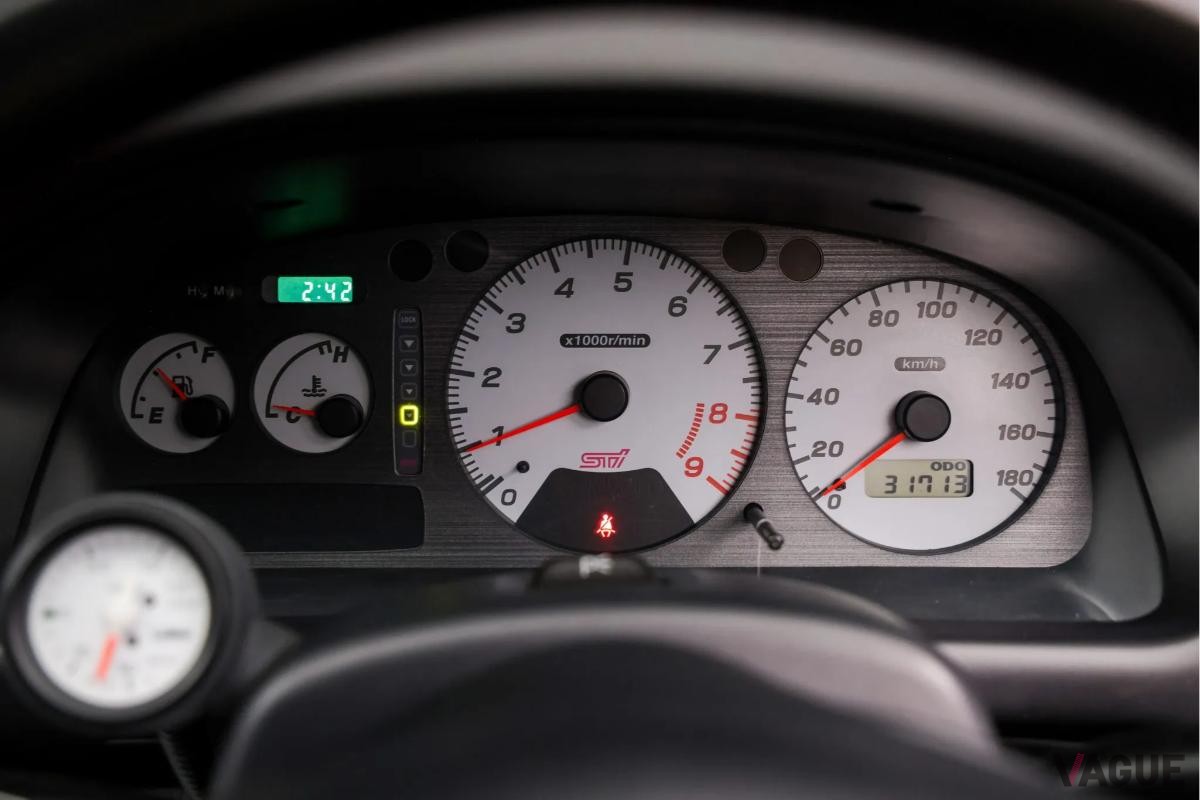 オークションで落札された1998年式スバル「インプレッサ 22B STi」