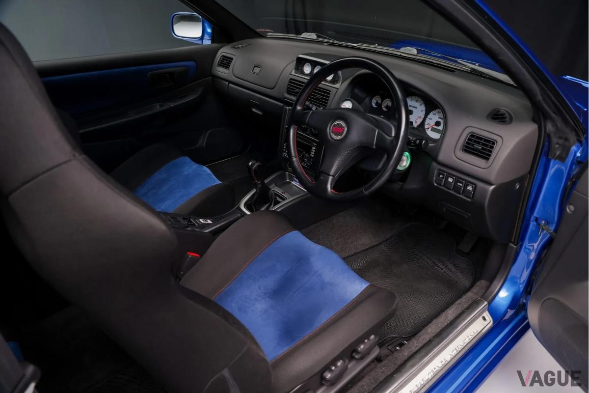 オークションで落札された1998年式スバル「インプレッサ 22B STi」