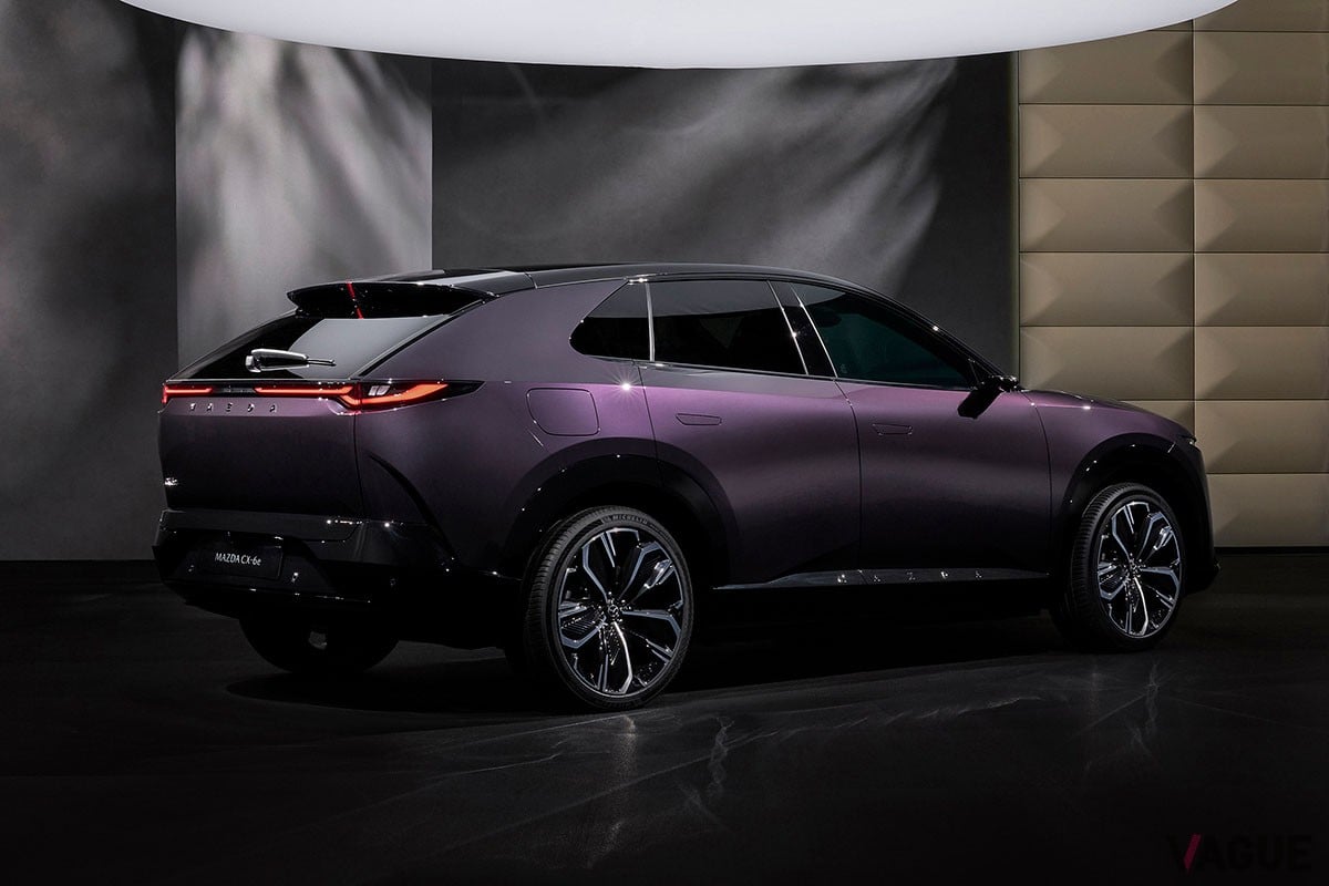 マツダ「CX-6e」