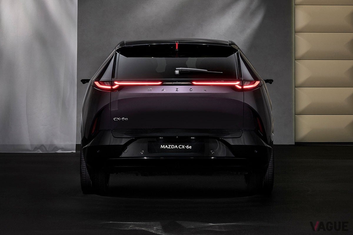 マツダ「CX-6e」