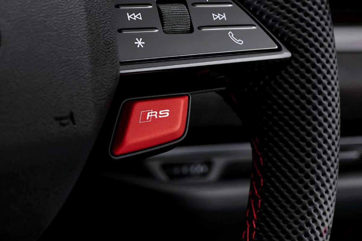 アウディ新型「RS5 アバント」
