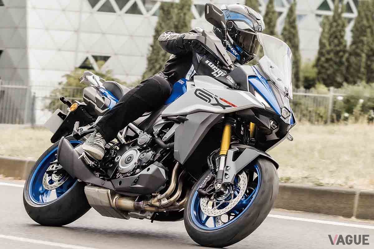 スズキ「GSX-S1000GX」