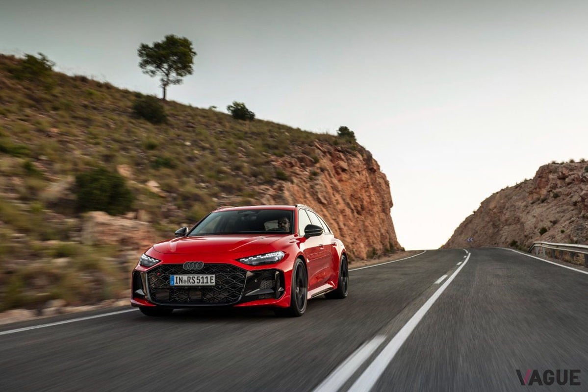 アウディ新型「RS5 アバント」