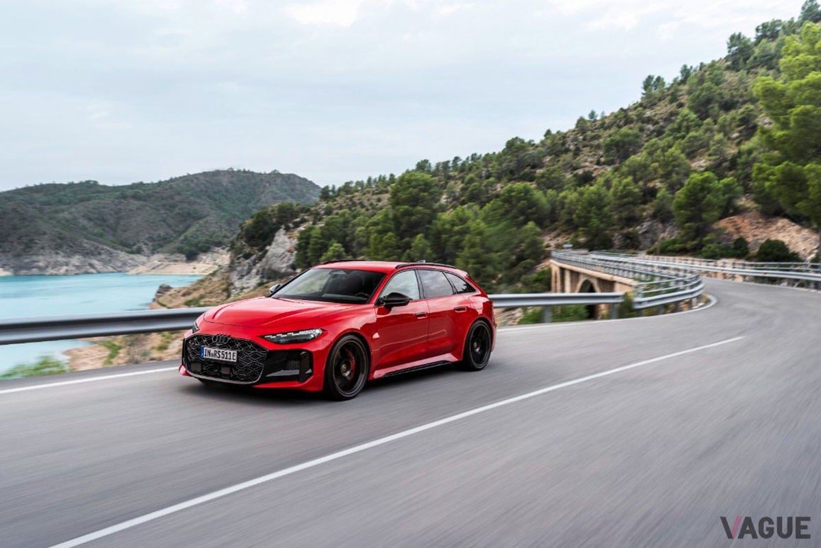 アウディ新型「RS5 アバント」