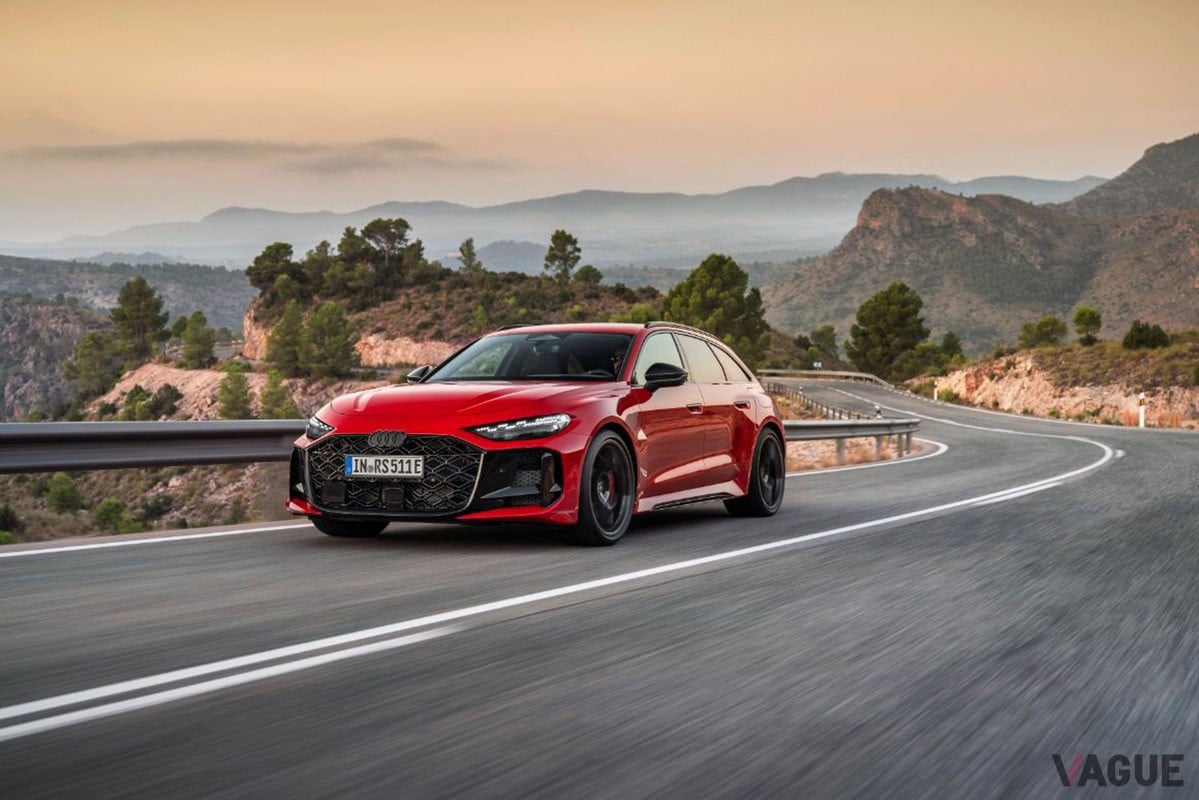 アウディ新型「RS5 アバント」