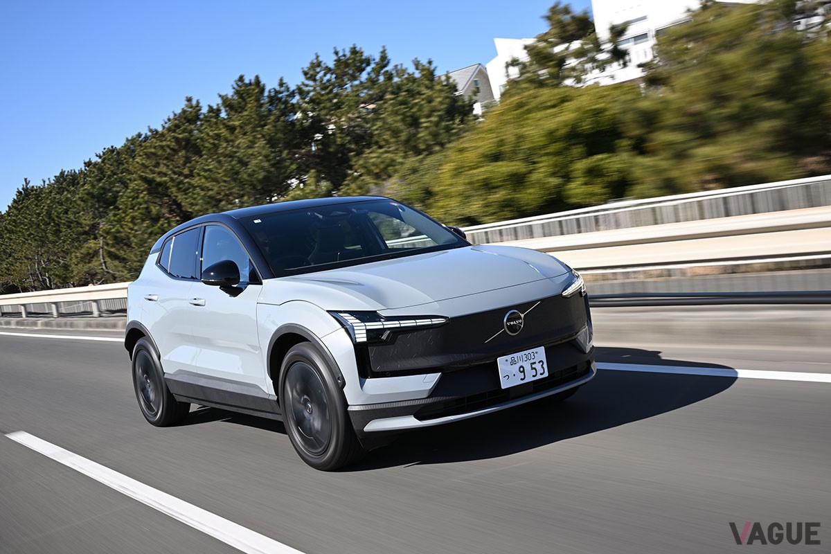 ボルボ「EX30 クロスカントリー ウルトラ ツインモーター パフォーマンス」