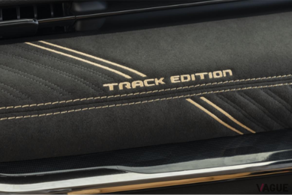 150台限定のジープ「コマンダートラックエディション」