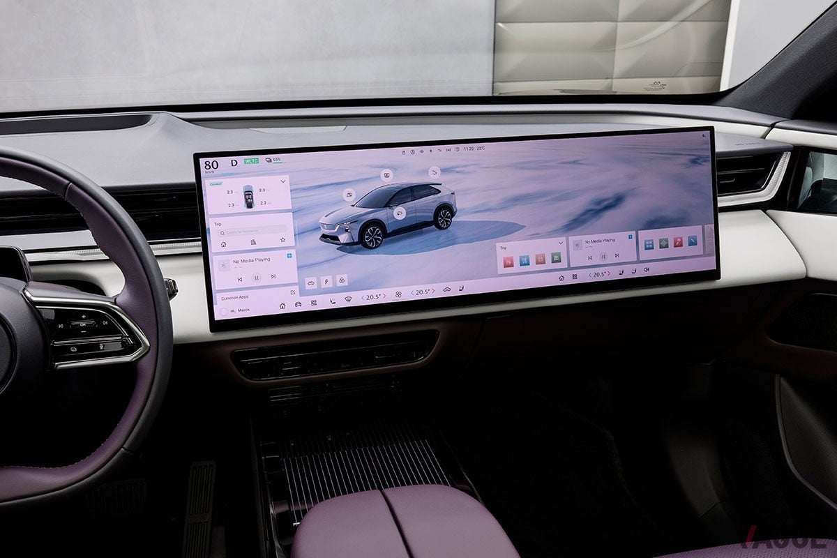 マツダ「CX-6e」