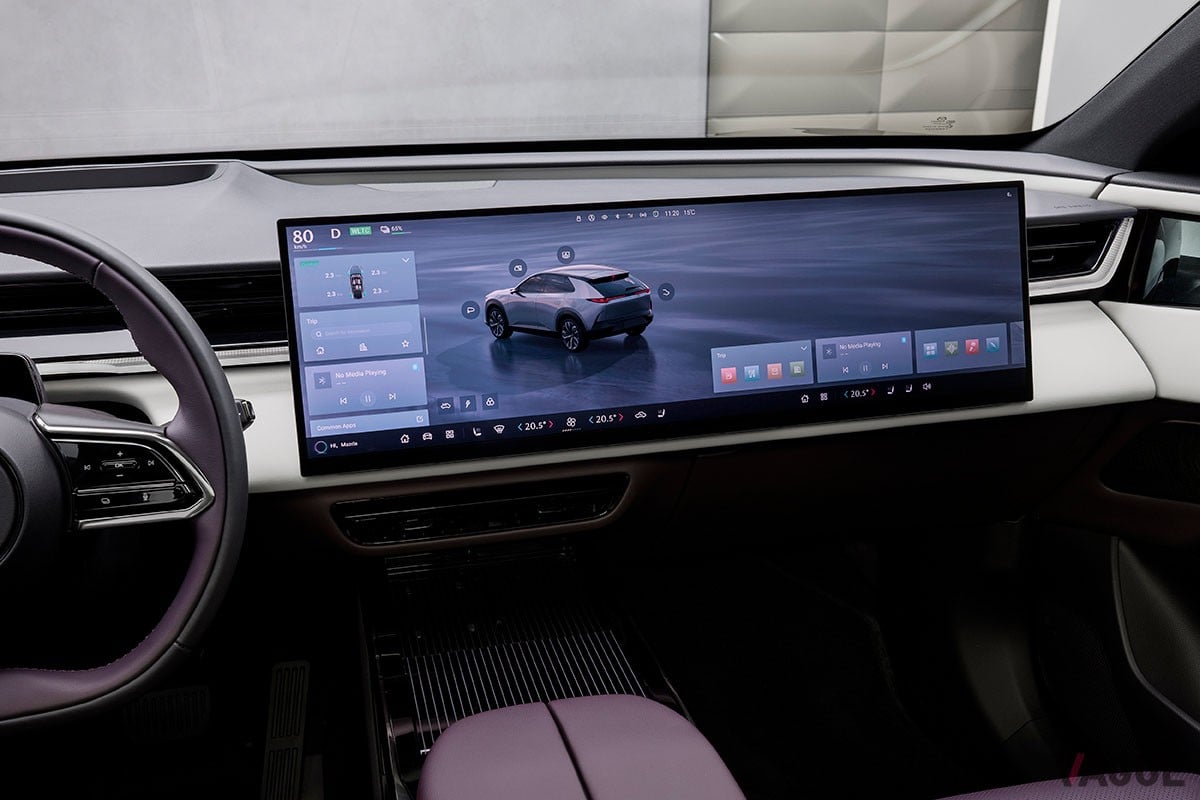 マツダ「CX-6e」