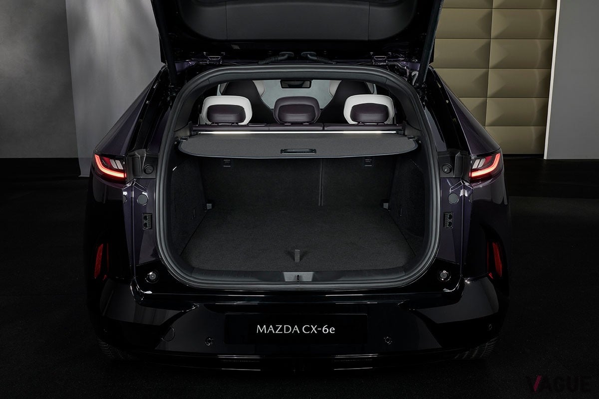 マツダ「CX-6e」