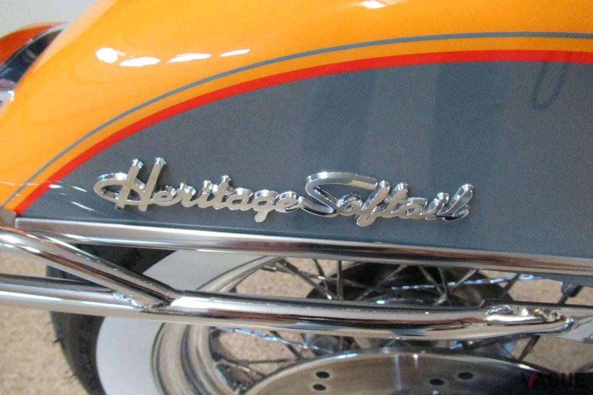 オークションに出品された1996年式ハーレーダビッドソン「ヘリテージ ソフテイル クラシック」