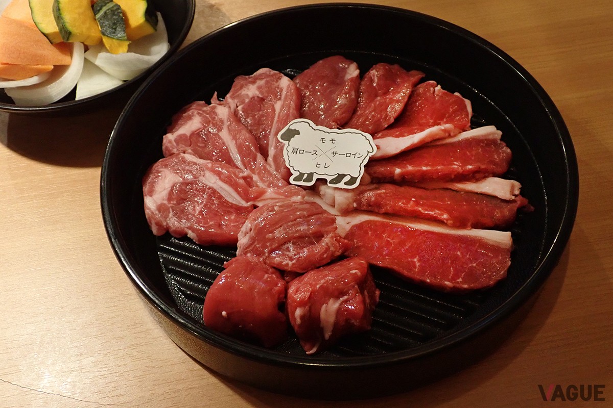 4種類の部位がセットになった「大黒セット」。これは旭川店のもので、メニュー構成や価格は店舗によってやや異なる