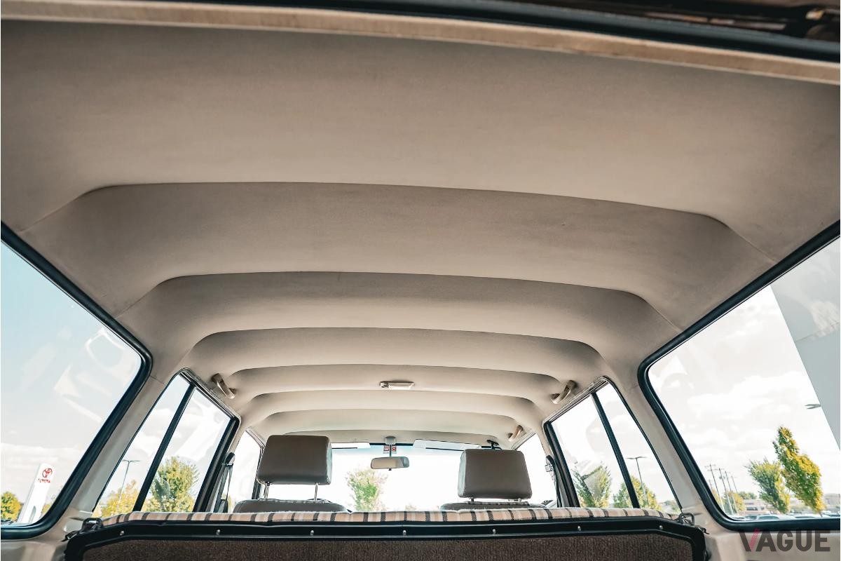 オークションに出品された1987年式トヨタ「ランドクルーザー FJ60」