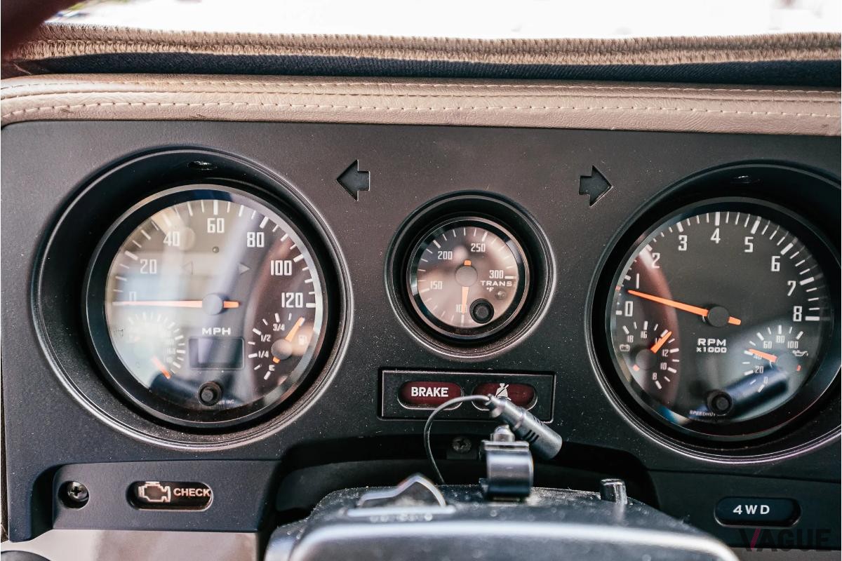 オークションに出品された1987年式トヨタ「ランドクルーザー FJ60」